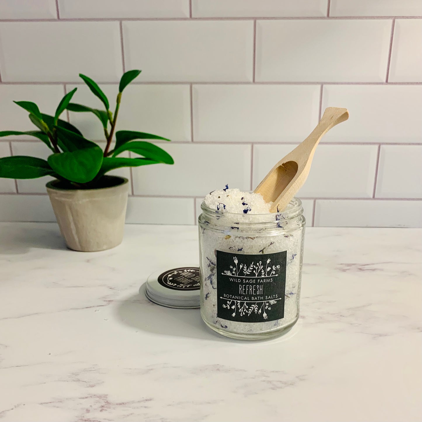 REFRESH Botanical Bath Salts